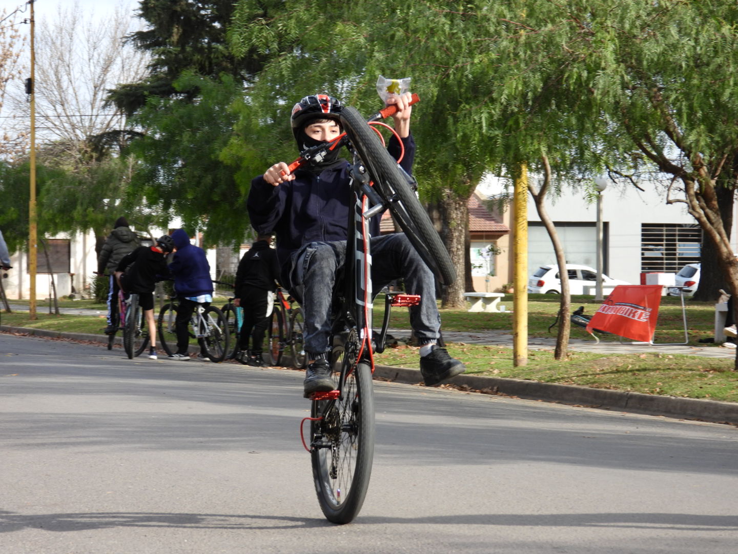 Stunt Bimax entregada