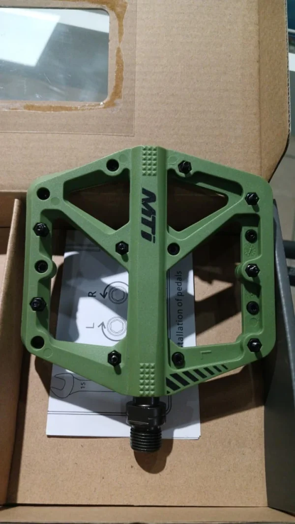 pedales-plataforma-mti-verde-militar-para-bicicleta-stunt-01 Pedales Plataforma MTI Verde Militar para Bicicleta Stunt